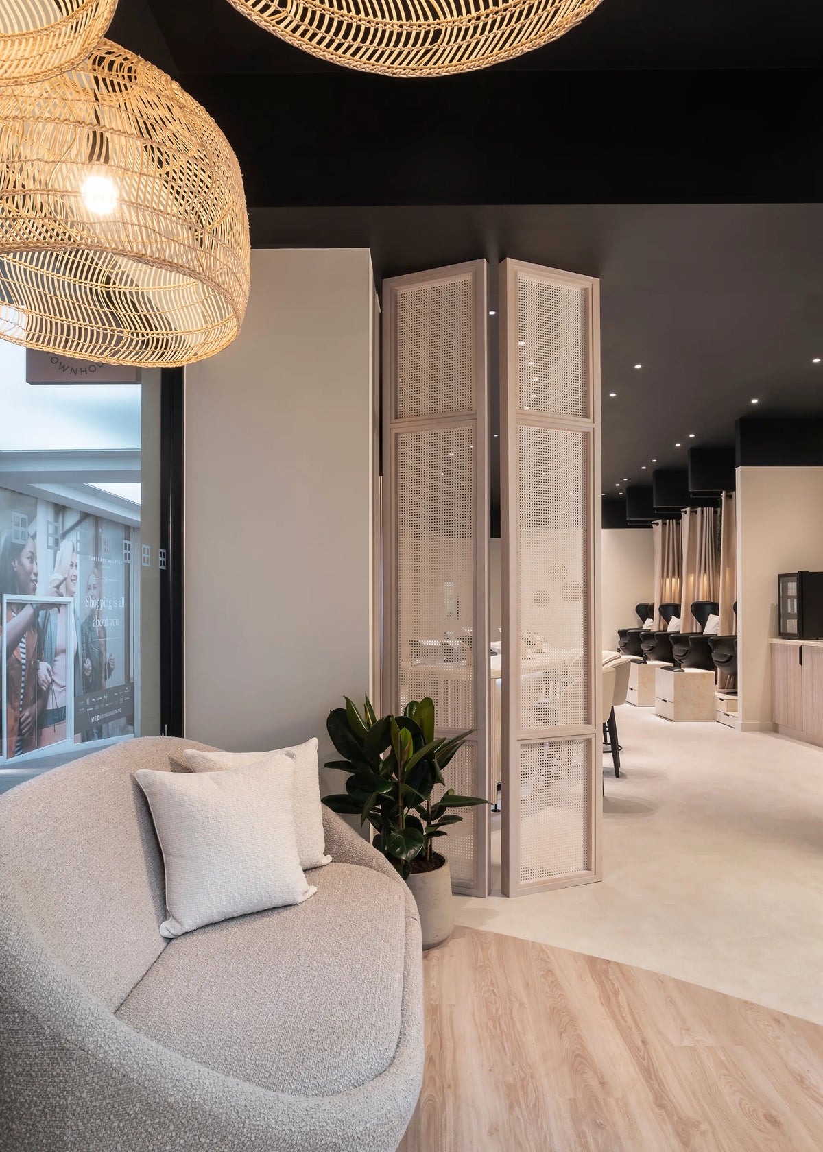 Townhouse Nail Salon, Guildford